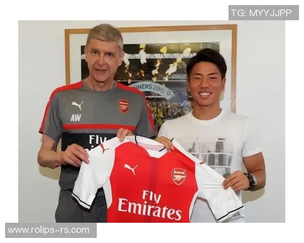 浅野拓磨：从日本足球新星到世界杯赛场闪耀的未来之星